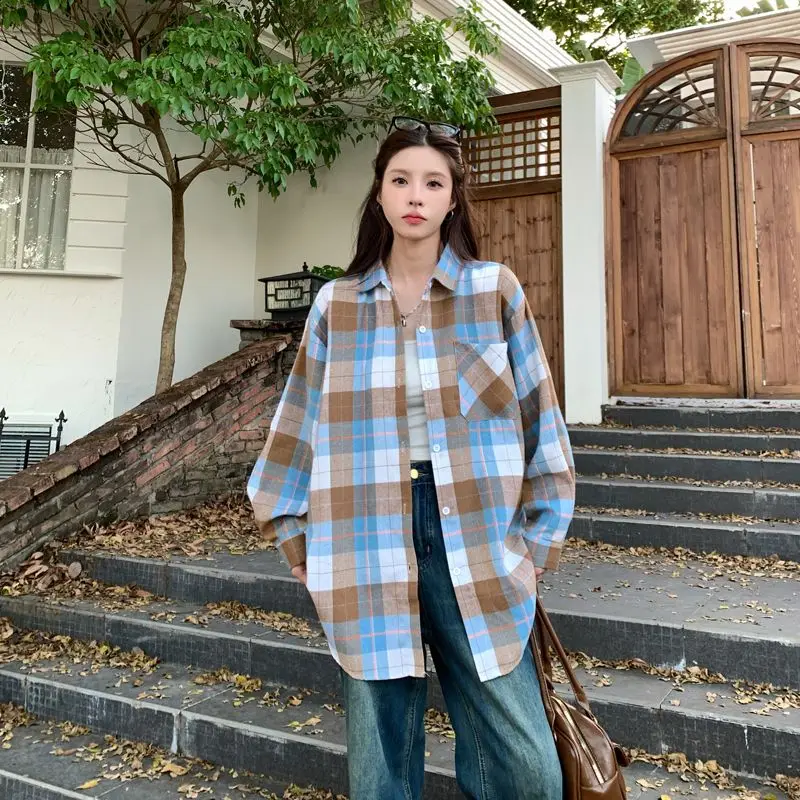 

2025 New Vintage Hong Kong Style Loose Fit Long Sleeve Shirt Women's Fashion Lazy Plaid Top Slimming Casual Fashion Women
