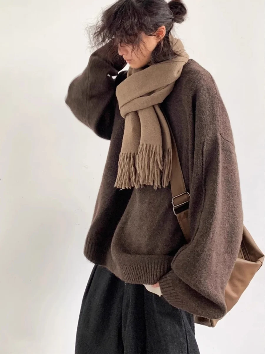 

Мужской вязаный свитер в японском ретро-стиле, однотонный, свободного кроя, нейтральный, универсальный, зимний, повседневный, модный.