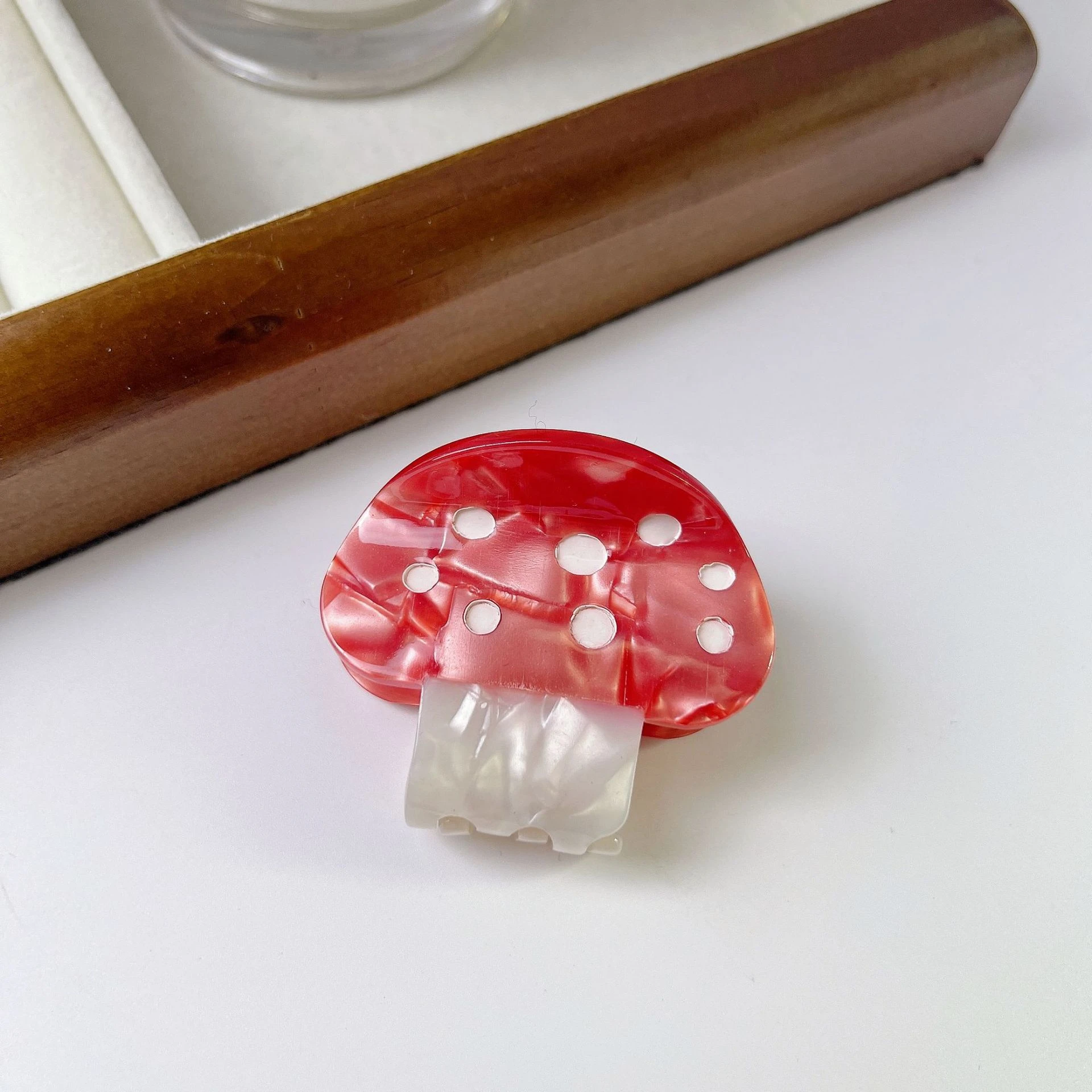 Fashion Women's Hair Accessories Frog Shark Clip Mushroom Watermelon Grab Clip Cute Acetic Acid Hairpin Diamond