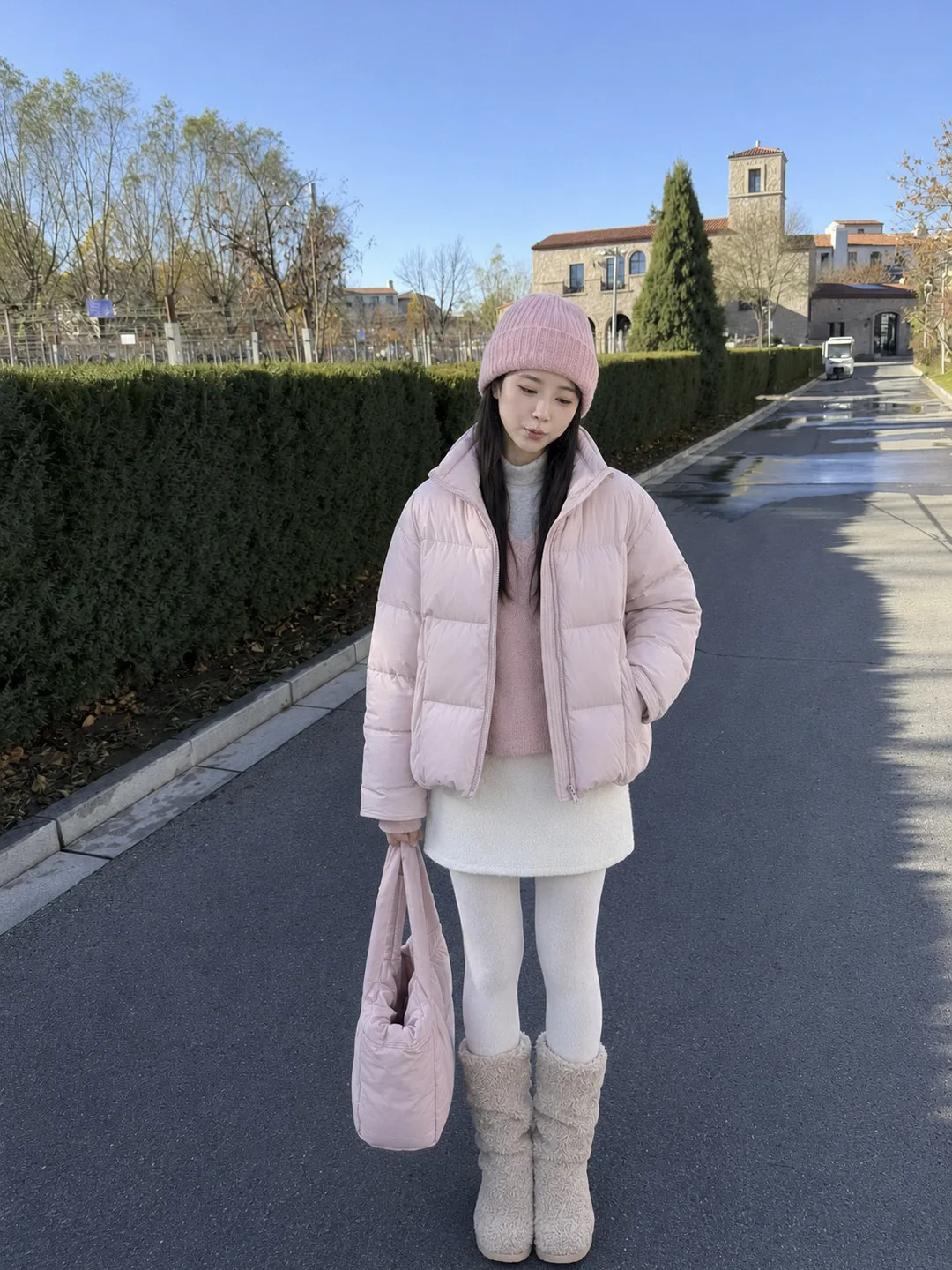Winter Puff Fluffy Hooded Drawstring Down Jacket Women White Duck Down Solid Parker Outwears Female Thick Warm Bread Down Jacket