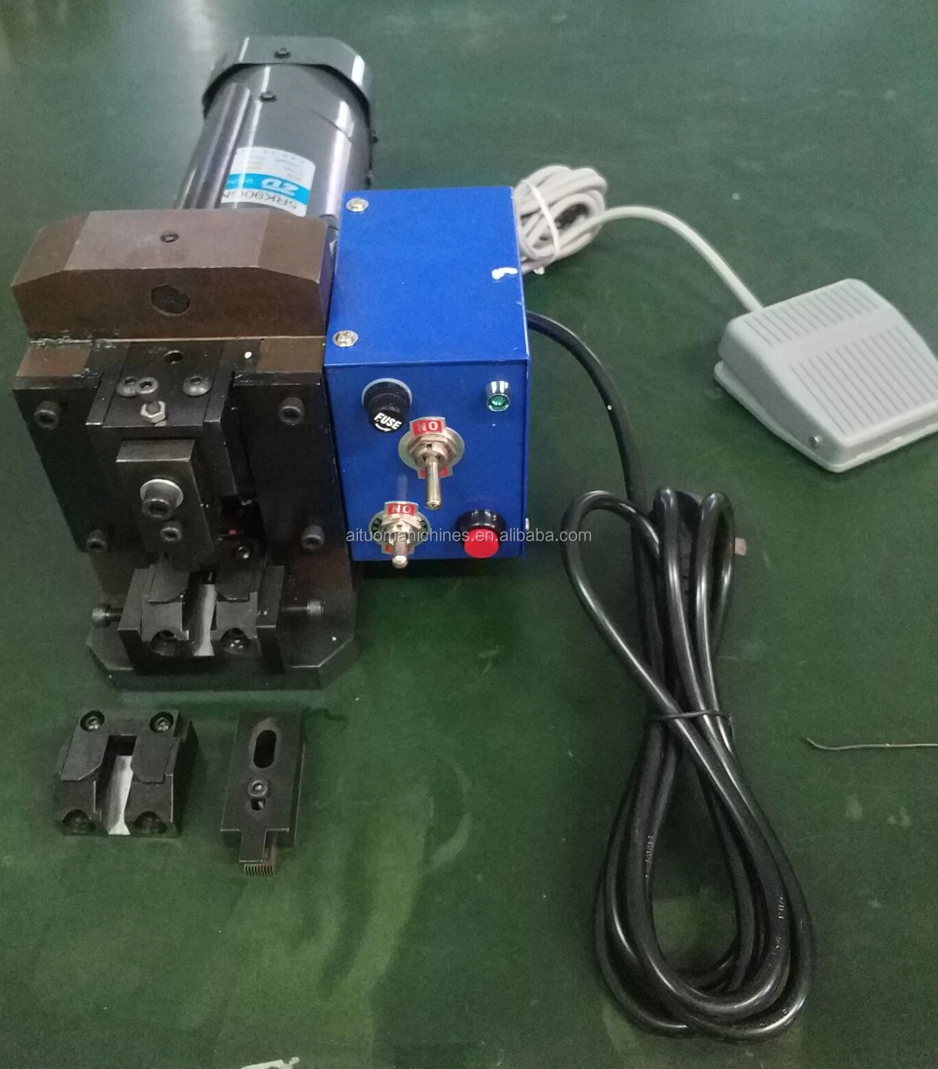 เครื่องเข้าหัวสายแลน RJ45 เครื่องอัดหัวคริสตัล