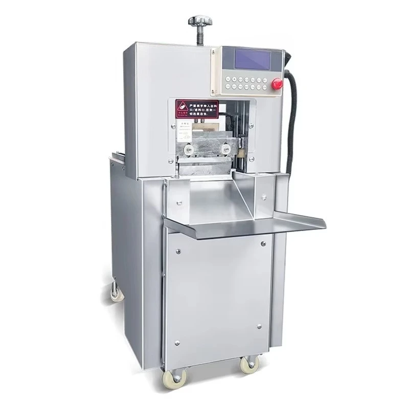 ماكينة صنع شريحة لحم البقر والدجاج ولحم الخنزير الأوتوماتيكية بالكامل باستخدام الحاسب الآلي، ماكينة تقطيع لف لحم الضأن أوتوماتيكية بالكامل مع محرك للبيع