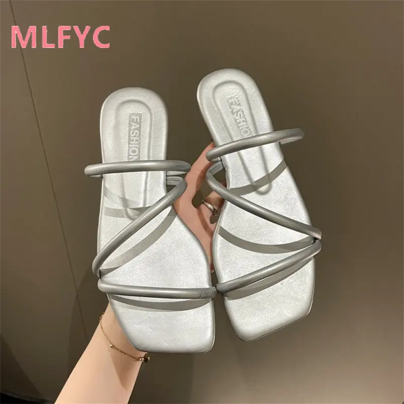 Sandals and slippers Women's flat bottoms wear 2023 summer new fairy style thin belt slippers casual beach slippers