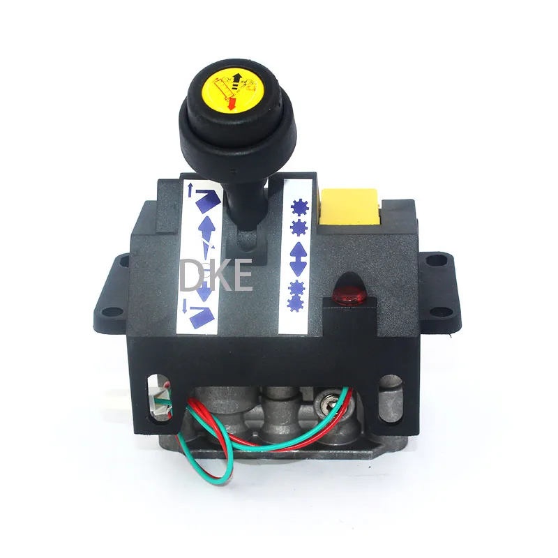 Hyva 5CV-D-N New Design Five Hole DumpTruck Control Valve With PTO Function.Equipped With Connector.