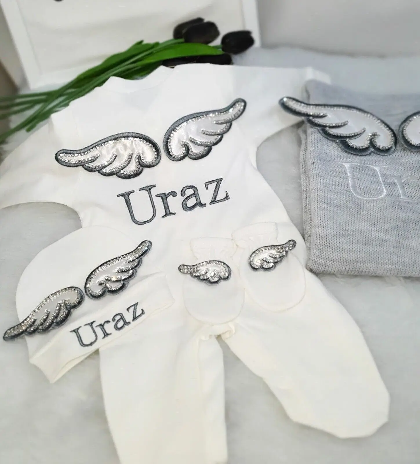 Dollbling 3pcs Plus Blanket  Wings Outfits Any Name Embroidery Sweetwood Gift Set Baby Pajamas Hat Welcome Home Ceremonial dress