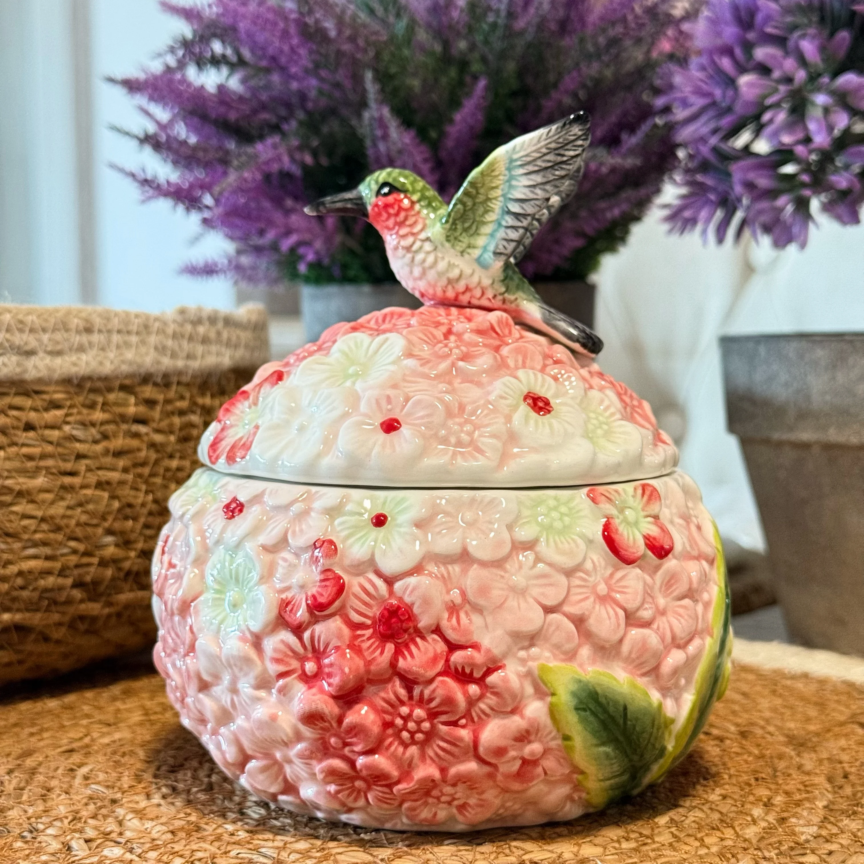 

Окрашенный трехмерный керамический резервуар для хранения колибри, банка для хранения цветов гортензии для тяжелой промышленности, украшение для дома