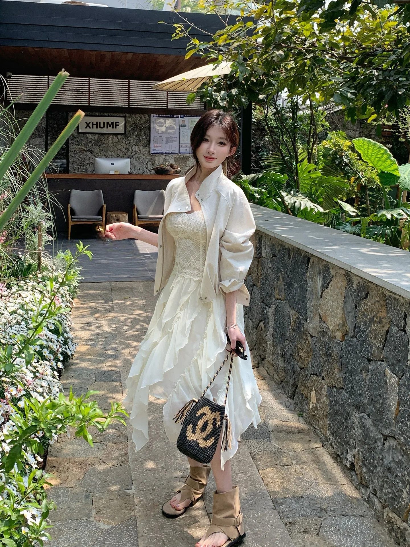 

Ele Irregular Petal f Skirt Women's Design Sense Sequin Lace Splice Midi Skirt Spring 2026 mid Waist Body ape