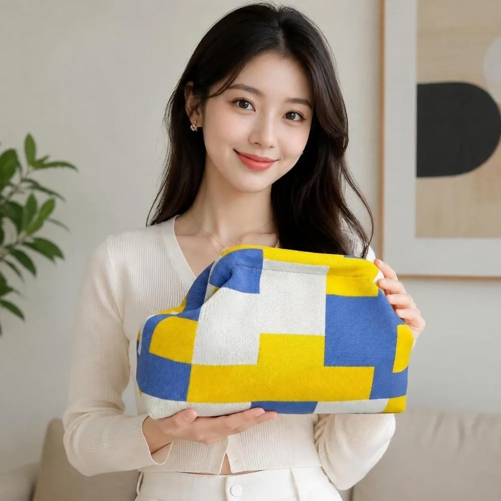 Elegant Polyester Knitting Bag Soft Fabric Casual Cloud Clutch Bag Geometric Pattern Storage Bag Outdoor Trip