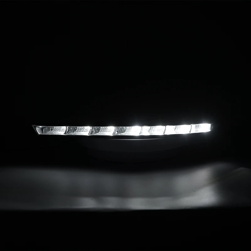 For Mercedes-Benz CLS W218 CLS63 AMG 2012-2014 1 Pair LED Daytime Running Light Auto Fog Light Assembly A2188200156 A2188200256