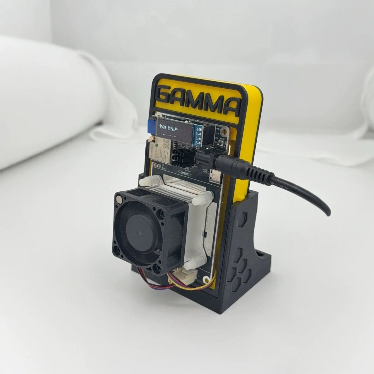 

Bitaxe601 Новинка в наличии: Майнер Bitaxe Gamma 1.2TH серии X600, бесшумный, для лотерейных майнинг-ферм, 14J/TH