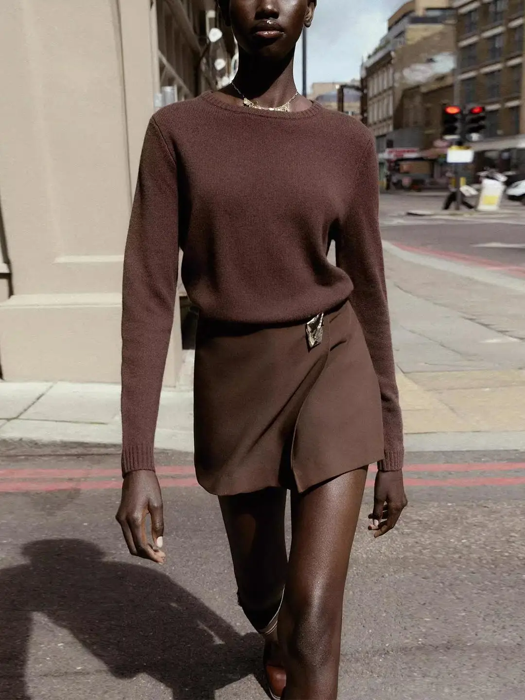 Spodnie damskie z wysokim stanem, asymetryczne, z metalowymi elementami ozdobnymi, codzienne, jesienne, nowość, plus size, mieszanka włókna bambusowego, bawełny i lnu.