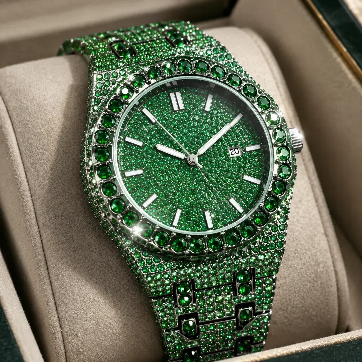 Luxury and exquisite men's watches, multi-dimensional straps, a must-have for parties and festivals