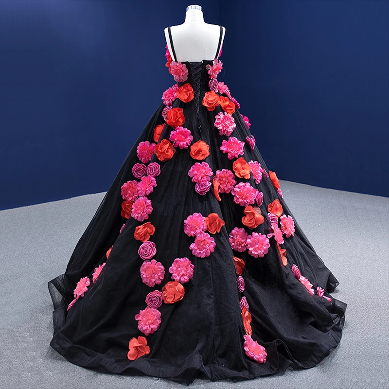 فستان طويل بدون أكمام بدون ظهر ثلاثي الأبعاد على شكل زهور 2025 مخصص برباط علوي أنيق للسهرة ماكسي فيستدوس طول الأرض ثوب حفلة فاخر