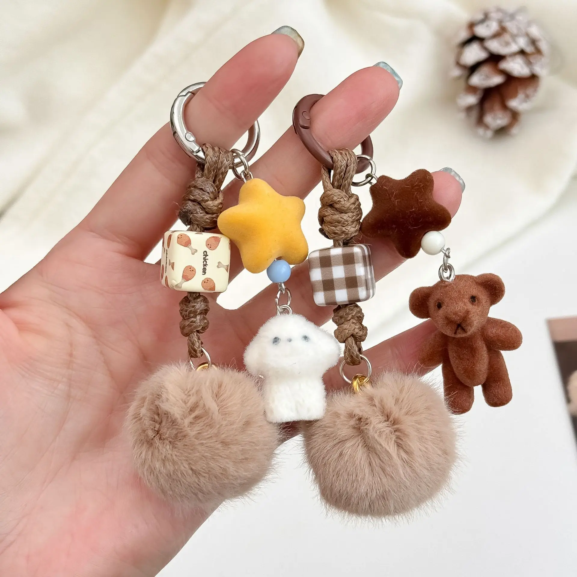 Korean Fluffy Puppy Car Key Chain Plush Flocked Brown Bear Keychain Hand-Braided Fuzzy Pom-Pom Key Chain Bag Charm Wholesale