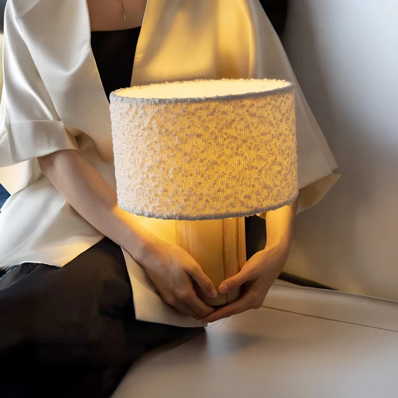 Solid Wood Soft Cloud-themed Table Lamp, Creamy Style Desk Lights for Hotels, Guesthouses, Bedrooms, and Bedside Tables