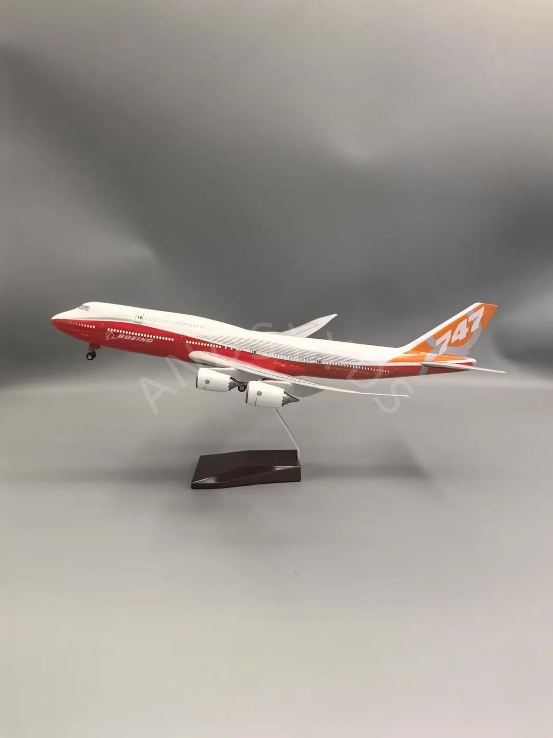 

1:160 Scale Aircraft 47cm Resin B747-8 Prototype Airline Die-Cast Airplane Model With Lights Gift Collection Plane Kids Toys