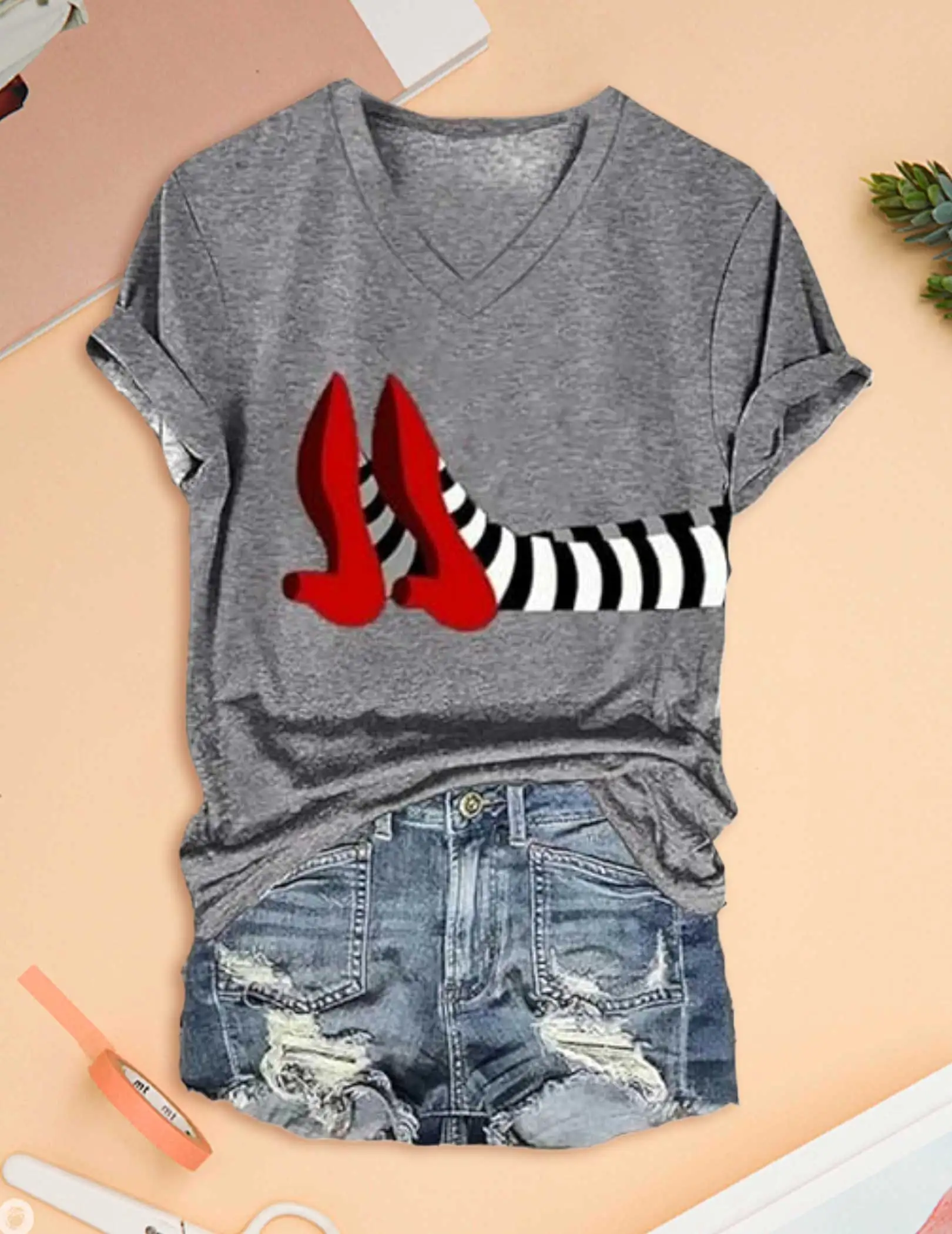 Halloween chaussures rouges T-Shirt sorcière imprimé chemise drôle Halloween chemises doux à manches courtes hauts pour les femmes