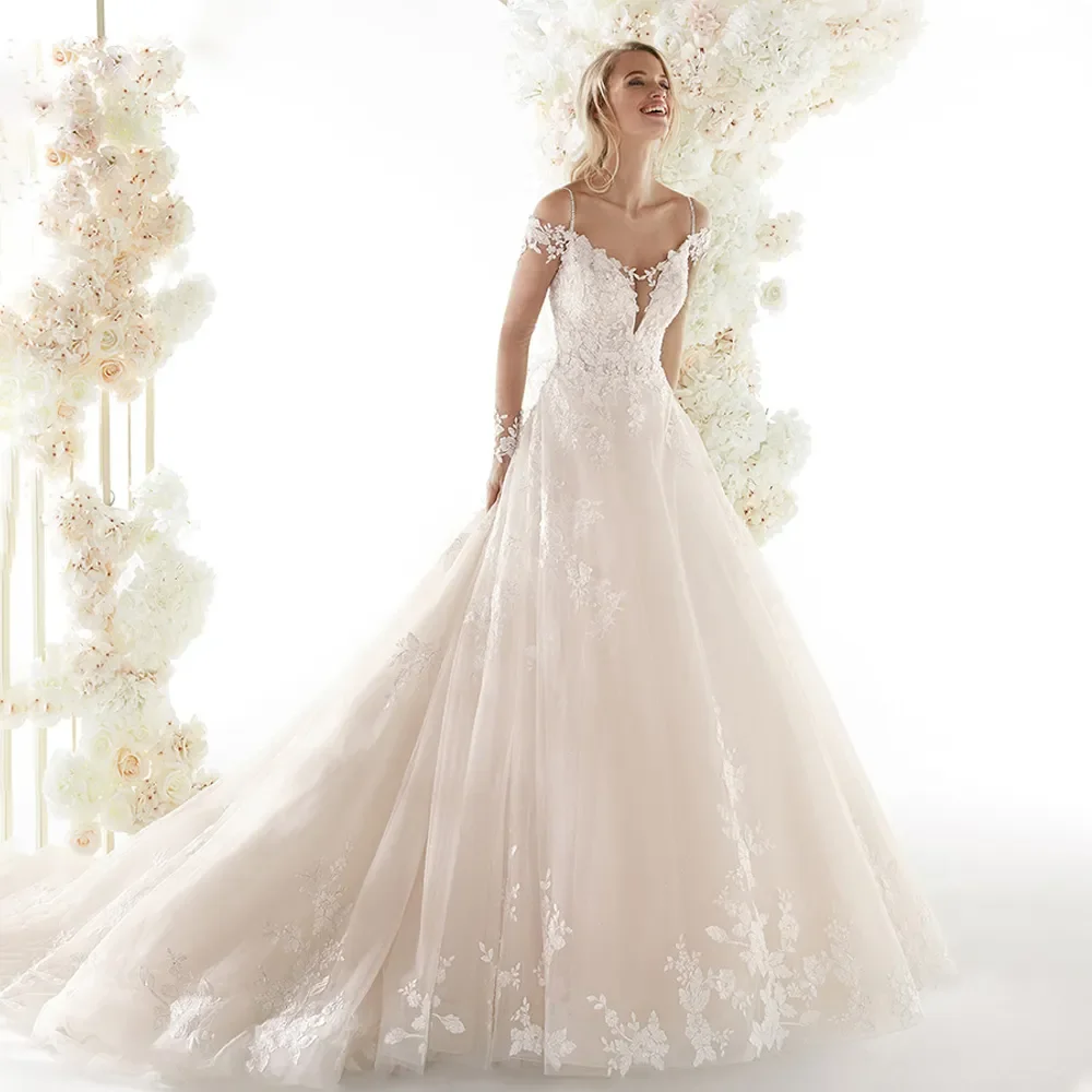 Robe de mariée A-ligne de luxe élégante, col en V sexy, licou décalcomanie, sangle italienne avec longueur au sol, robe de soirée nuptiale, plage et jardin