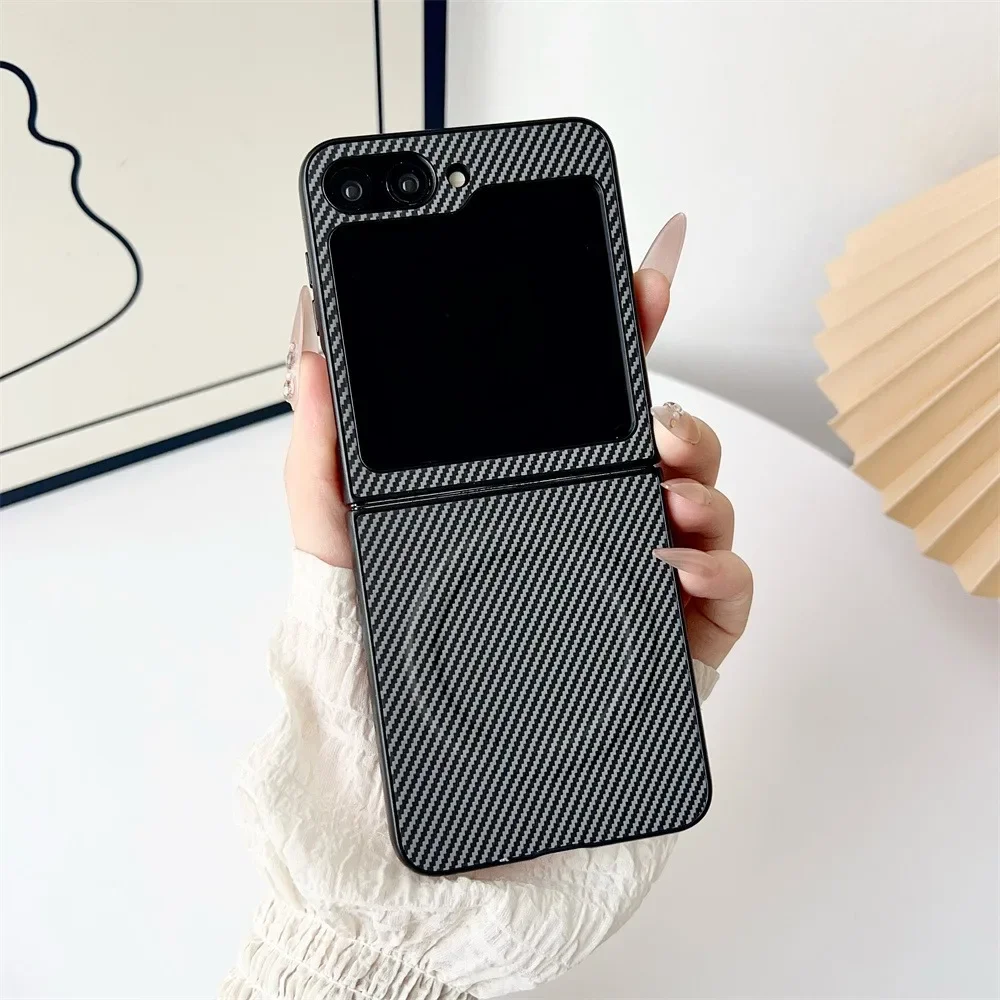 Etui na telefon Samsung Z Flip 6 5 4 3 5G Pokrowiec ochronny z włókna węglowego Magsafe Magnetyczne ładowanie bezprzewodowe Luksusowe skórzane składane