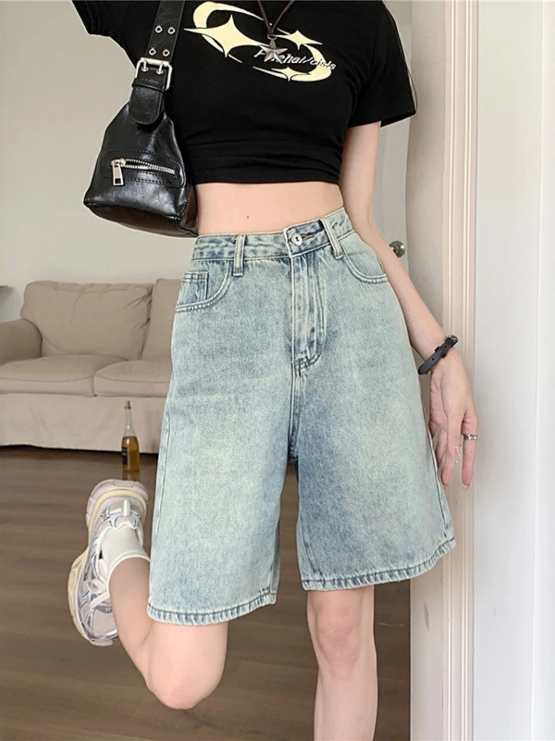 

High Waist plus Size Denim Shorts Women Summer 2026 New Style Slimming Loose Straight Leg Wide Leg Pants Commute Style