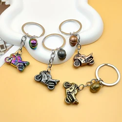 Metal Racing Motorcycle Pendant Keychain With Cool Helmet Charms Keyring Bags Pendant Creative Keys Car Trinket Accessories