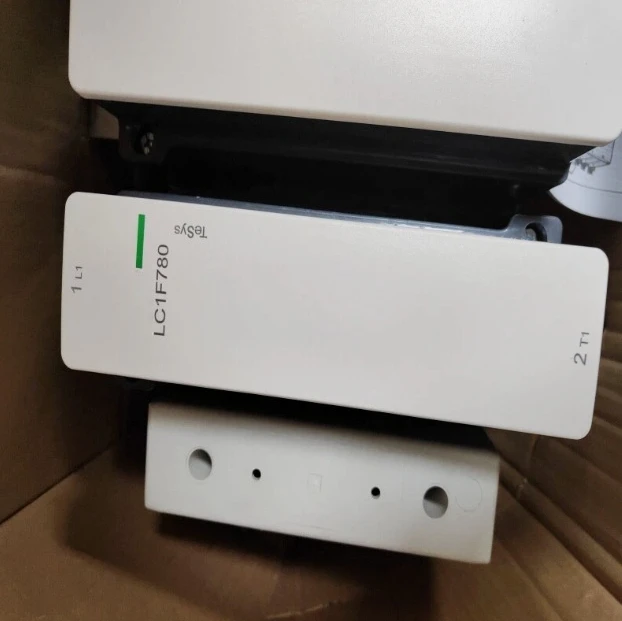Brand New Original LC1F630 LC1F780 LC1F1250 LC1F1700 LC1F2100 LC1F1154 Auxiliary Touchpoint 380V Voltage Fast Transport