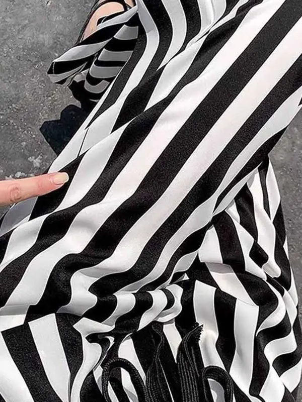 特大サイズ レディース カジュアル ハイウエスト ルーズ アイスシルク ワイドレッグパンツ ストライプ柄 夏 着痩せ 快適 ストレートカット トロ...