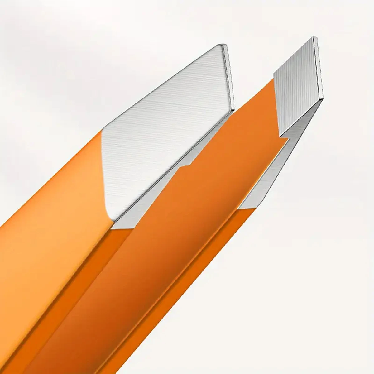 Pinzette per capelli per sopracciglia in acciaio inossidabile Testa inclinata Precisione per sopracciglia in acciaio inossidabile Barba Strumento per la cura dei peli del viso e la rifinitura