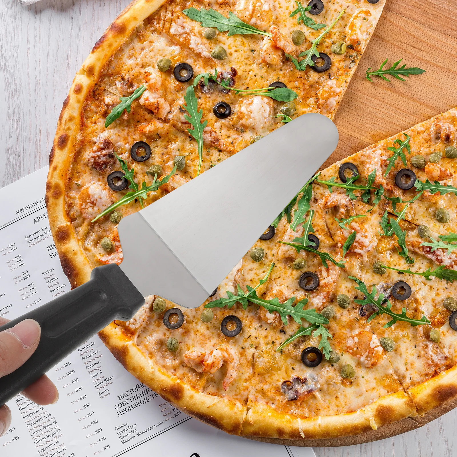 

Лопатка для пиццы из нержавеющей стали, треугольная лопатка, пластиковая ручка, антикоррозийная, легко чистится, экономия места, кухонный аксессуар для выпечки