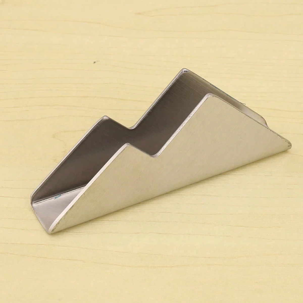 Mountain Shape Custom Text Business Card Holder Laser Engraving Customized Name Card Case Metal Personalized Business Card Stand view 5