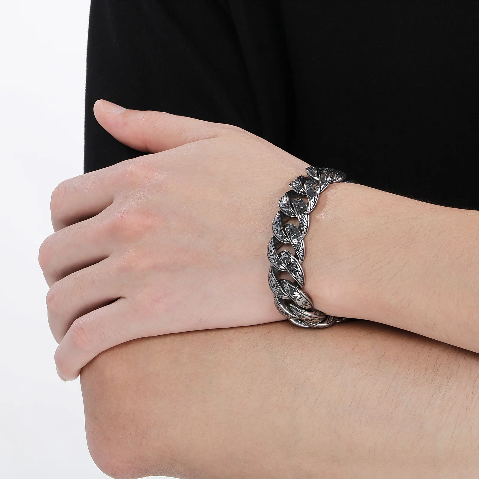 18mm Cuban Chain Bracelet With Ancient Patterns - Stainless Steel 316L - KB111163-BD