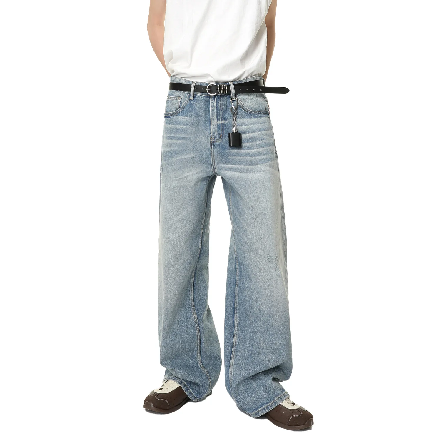 

Four Seasons New Men's Light Blue Casual Trendy Simple Basic Daily Wide Leg Straight Denim Trousers Male Clothes Jeans Pants