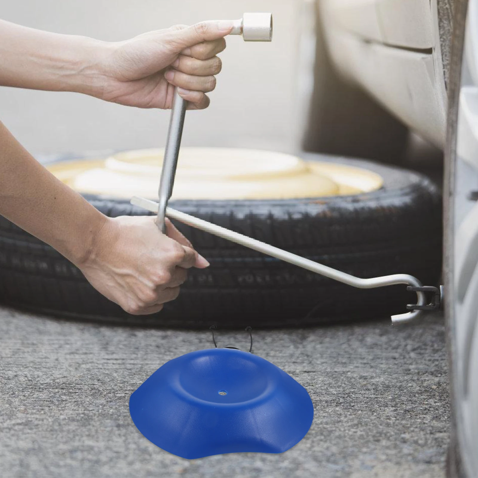 

Anti Slip Wheel Chocks Blue Round Plastic Van Car Truck Stabilizer Blocks Tire Stop Parking PP Material