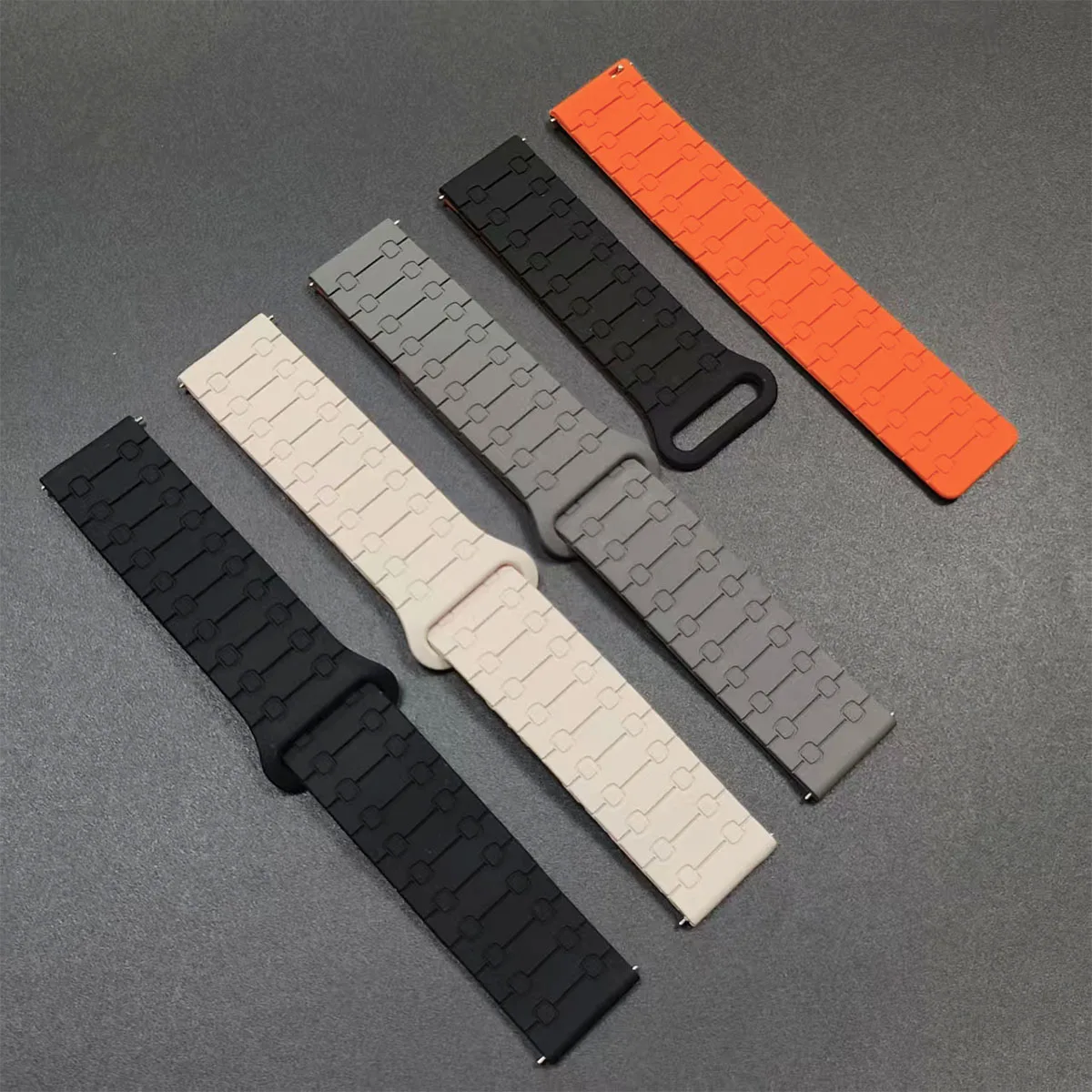 Magnetic Loop Watch Band 22mm For COLMI M42 C81 V75 P81 P71 P68 Silicone Strap For POLAR Vantage V3 M3 M2 M Bracelet Wriststraps