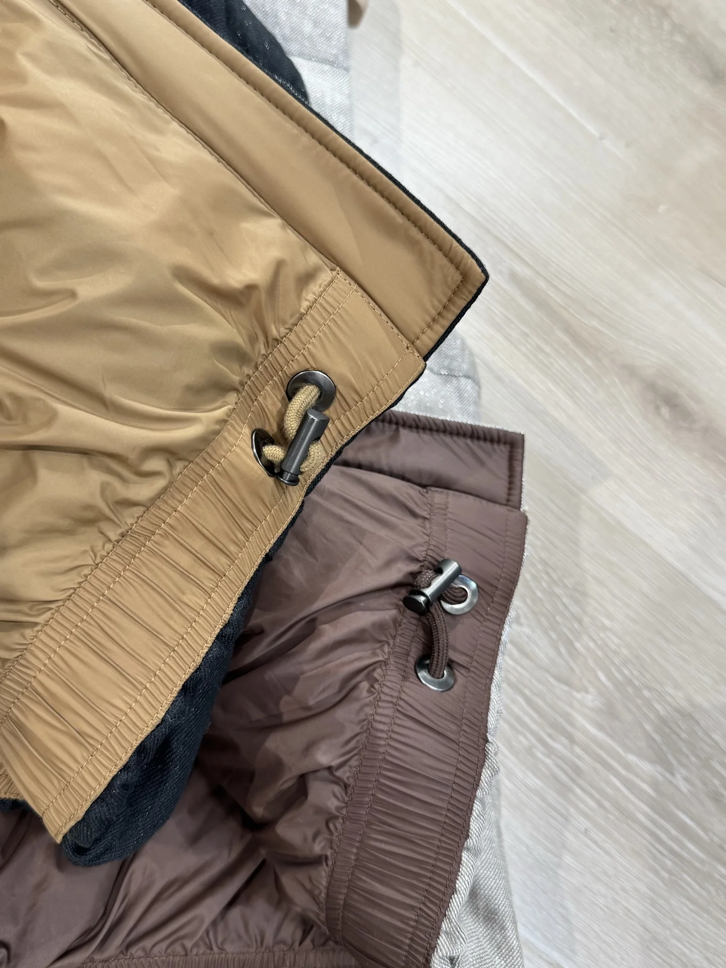 25 New Winter Women'S High-Quality Stand Collar Pearl Linen Goose Down Vest - Stylish And Warm