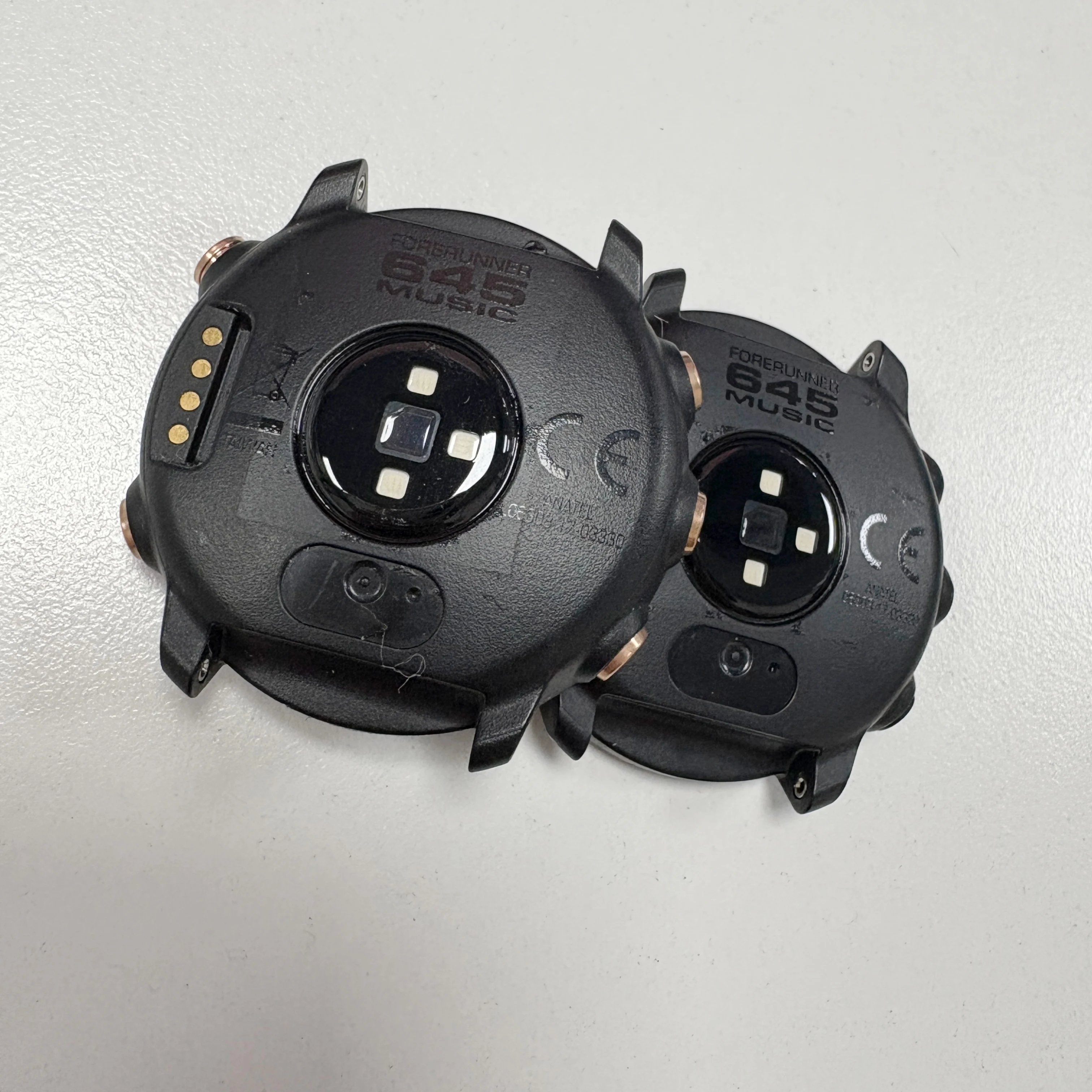 الغطاء الخلفي لـ GARMIN Forerunner 645 Music Forerunner645 بدون غطاء خلفي للبطارية إصلاح GPS المحمول