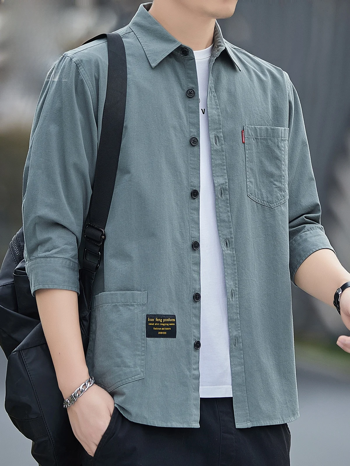 

Мужская рубашка с коротким рукавом 3/4 из чистого хлопка с несколькими карманами, летняя, модная, свободного кроя, на пуговицах