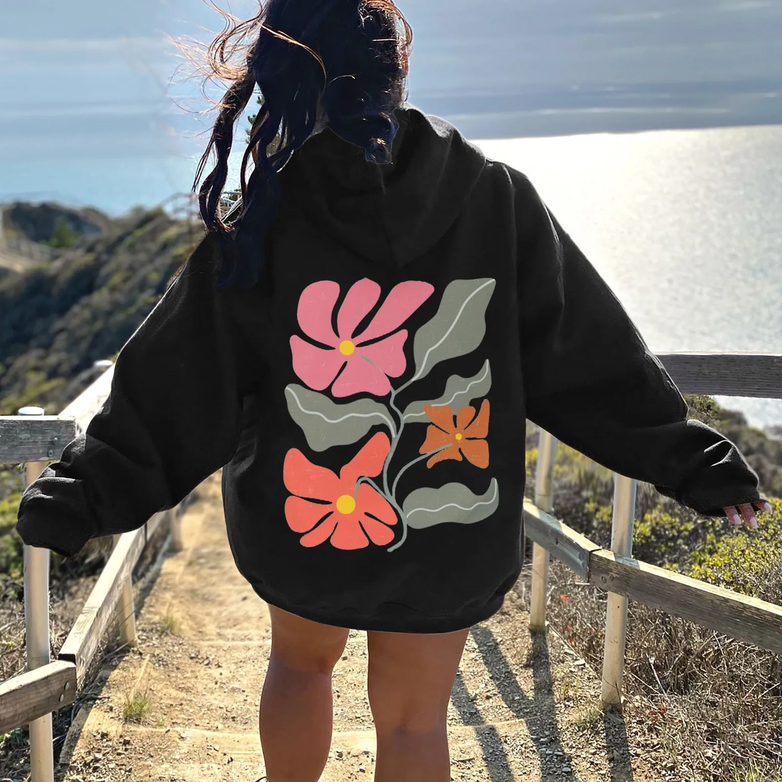 Korean Version Floral Manga Graphic Hoodies Aesthetic Sweatshirt for Men Women Long Sleeve Oversized Loose Streetwear Clothes