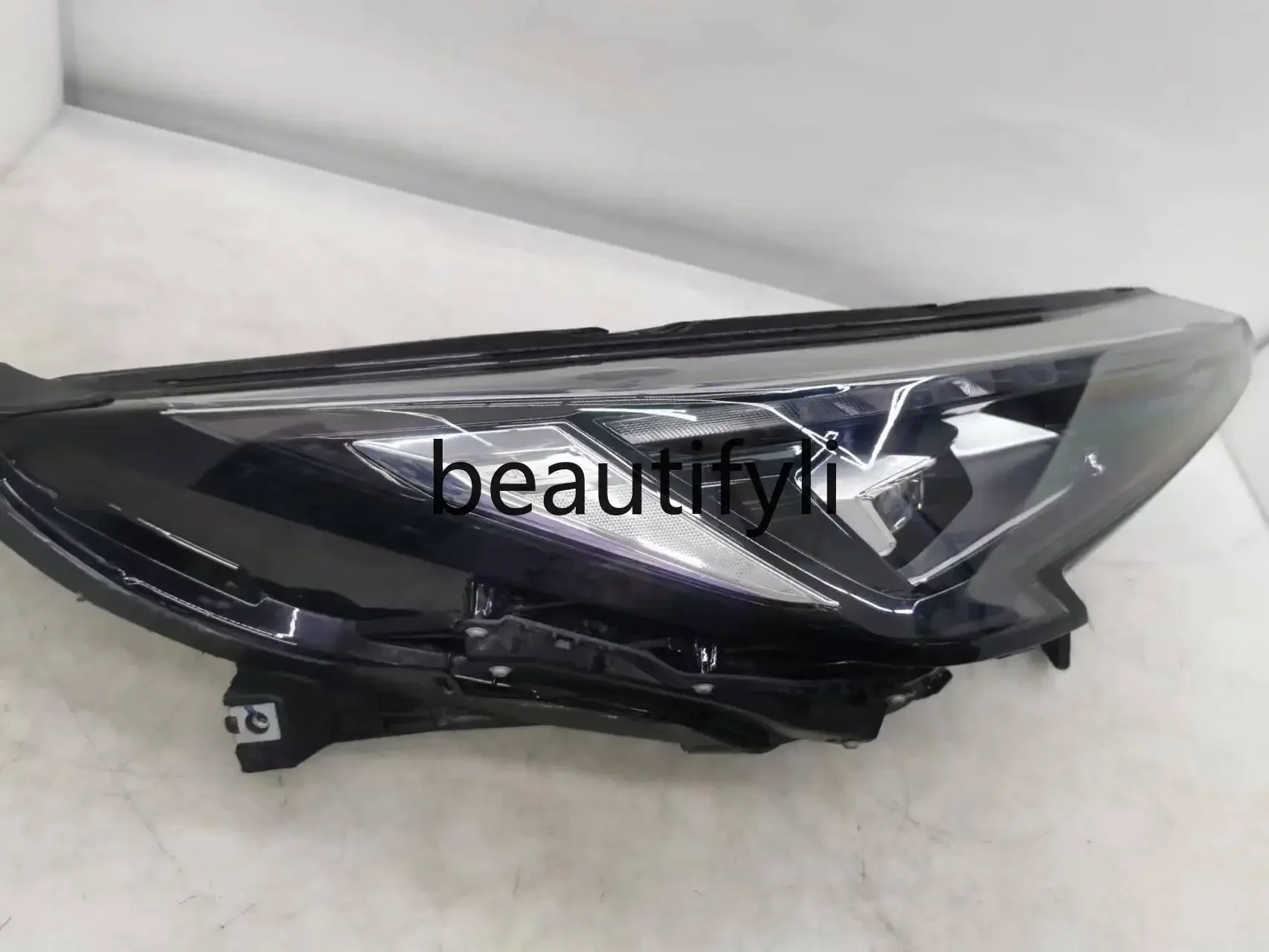 

lt6351 Headlight assembly led daytime running light car dismantling accessories genuine lamps