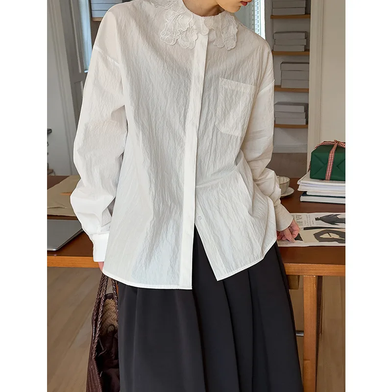 

2026 Women Spring White Blouses Flower Design O-Neck Long Sleeve 90% Cotton Fashion Cool Blouses Women Vintage Tops Shirts