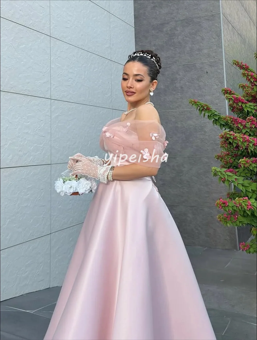 カスタマイズされたセクシーなシンプルなプリーツ手作りフラワービーズAラインオフショルダーミディドレスオーダーメイドオケージョンドレス絶妙な