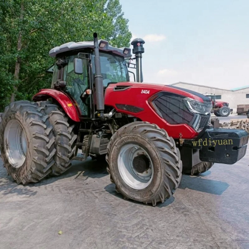 china：220hp 4x4 AC Cabin farm tractors traktor diyuan tractor price can talk agricola trator