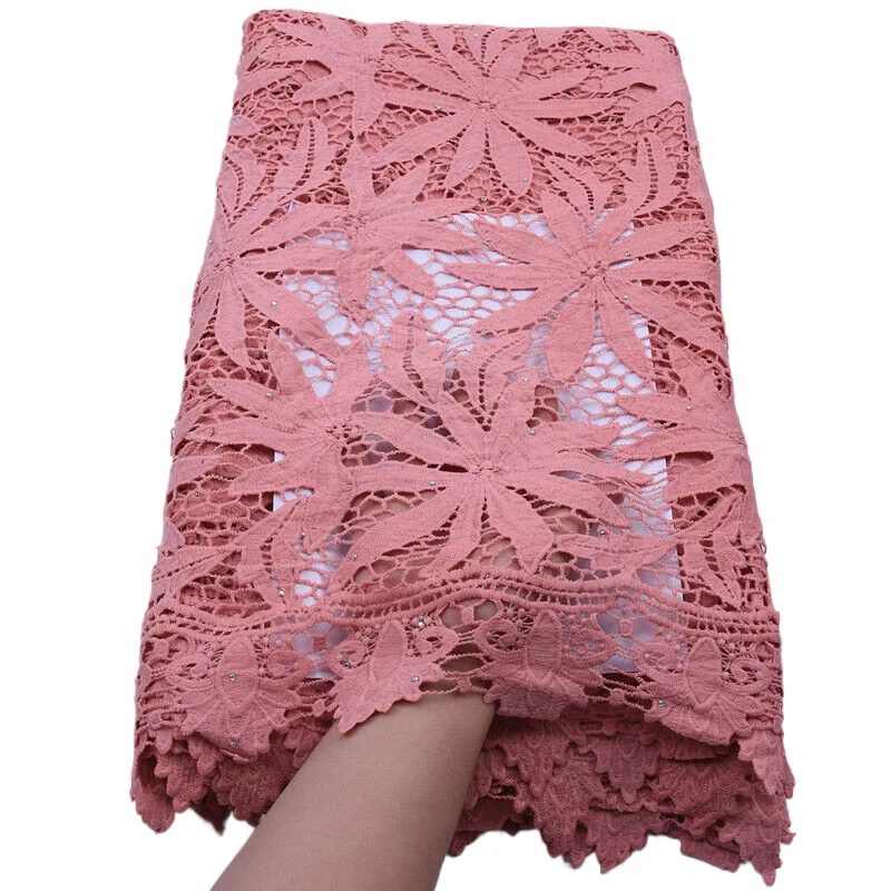 Tela de encaje guipur de cordón africano 2024 5 yardas tela de encaje nigeriano Soluble en agua vestido de punto de alta calidad para mujer cosido A1781