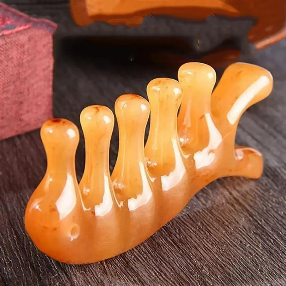 Рисунок 2 - Массажная расческа Little Dolphin Gua Sha