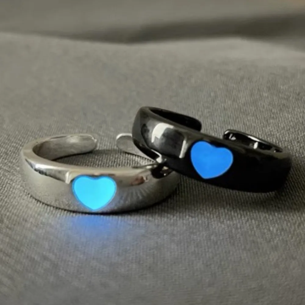 New Simple Fashion Couple Luminous Ring Love Open Ring Women Men Luminous Heart Ring Blue Pink Ring Girls Party Gift Accessory
