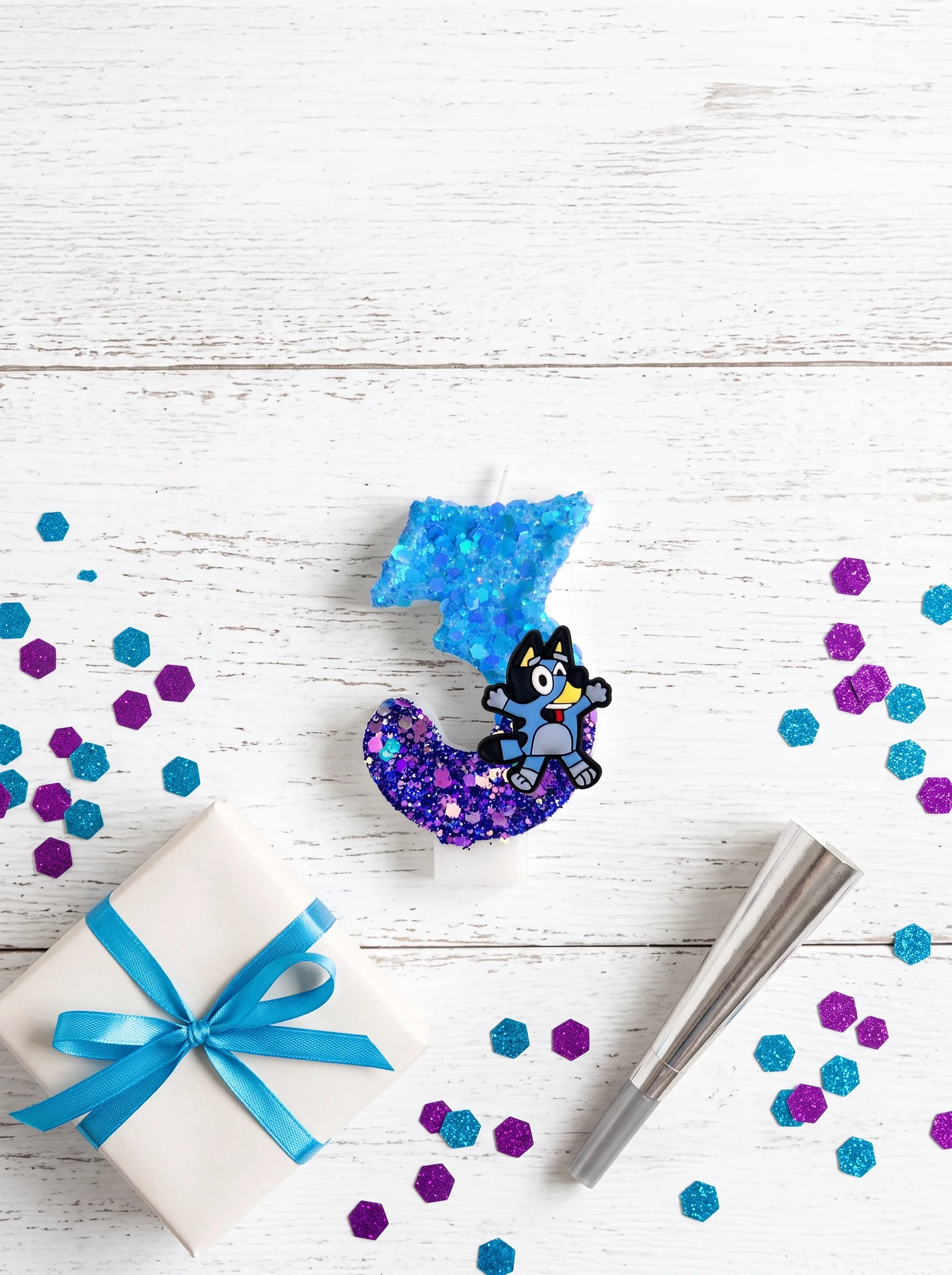 BLUEY Cheerful Jumping Blue and Purple Digital Candle, Party Gift, Festival Decoration, Birthday and Anniversary Candle