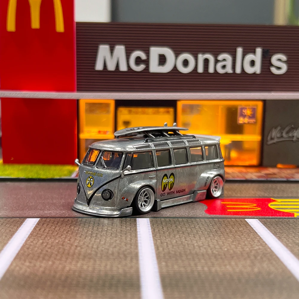 

TNT Model 1:64 T1 Bus RWB Raw Zamac Chase Model Car