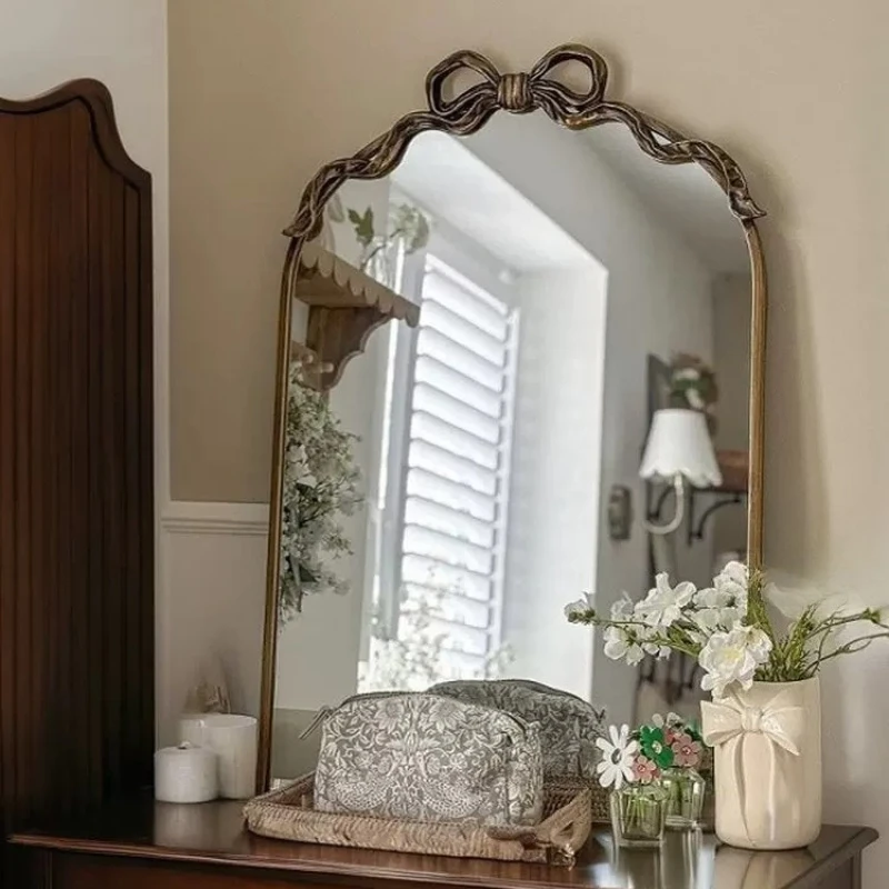 Dressing Table Bathroom Mirror Modern Aesthetic Funky Luxury Nordic Mirror Korean Style Makeup Spiegel Wand Home Decorations