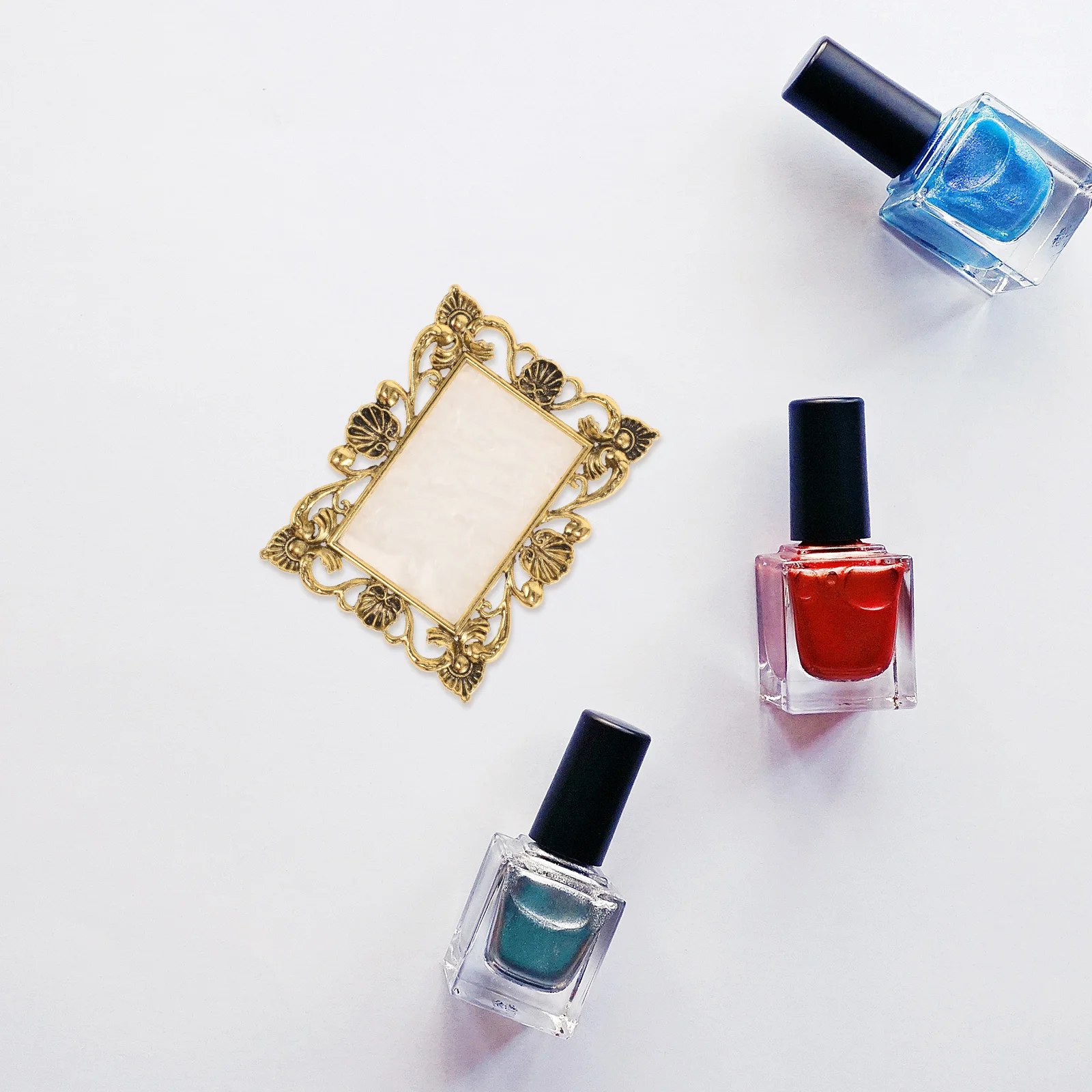 

Marble Resin Alloy Nail Palette Gold Trimmed Art Painting Dish Easy Clean Surface for Salon Home Use Gel Polish Mixing Tray