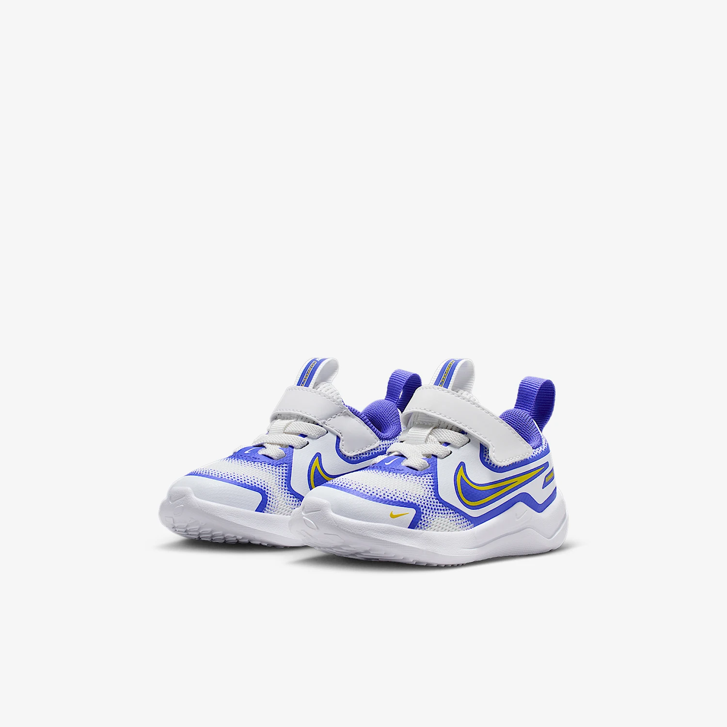 

Детская спортивная обувь Nike Authentic Cosmic Runner с сетчатой амортизацией HM4401-101